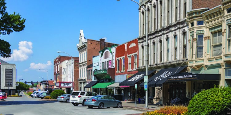 Taking Fashion Outdoors