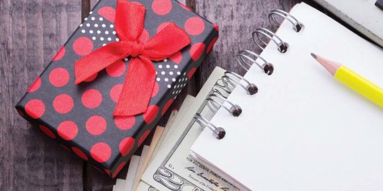 MONEY MANAGEMENT TIPS for the HOLIDAY SEASON